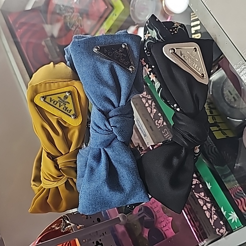 Lot of 3 headbands